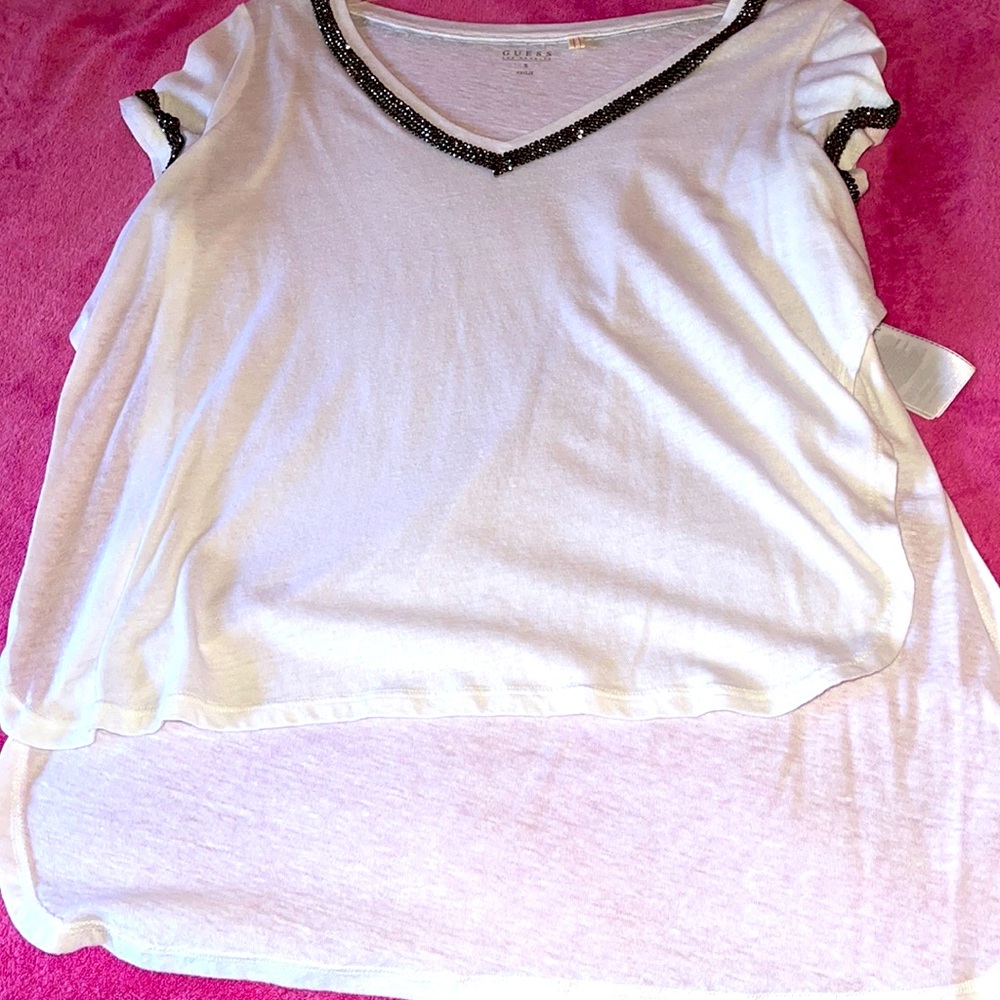 Guess white top